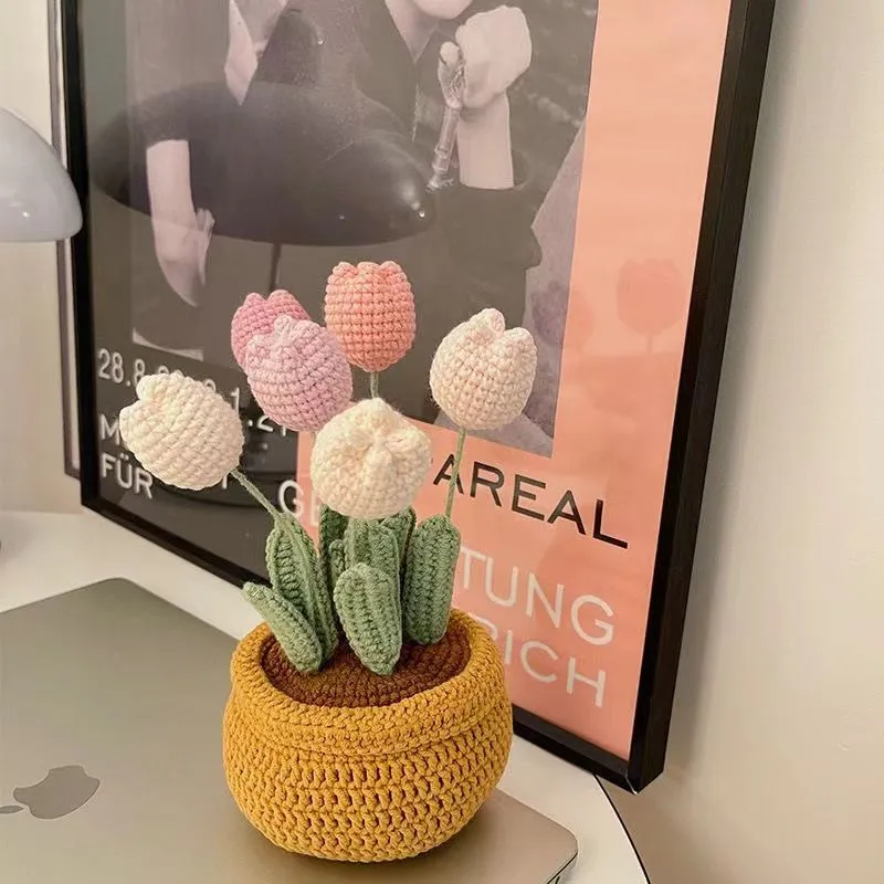 DIY knitted tulip pot decoration MK18502