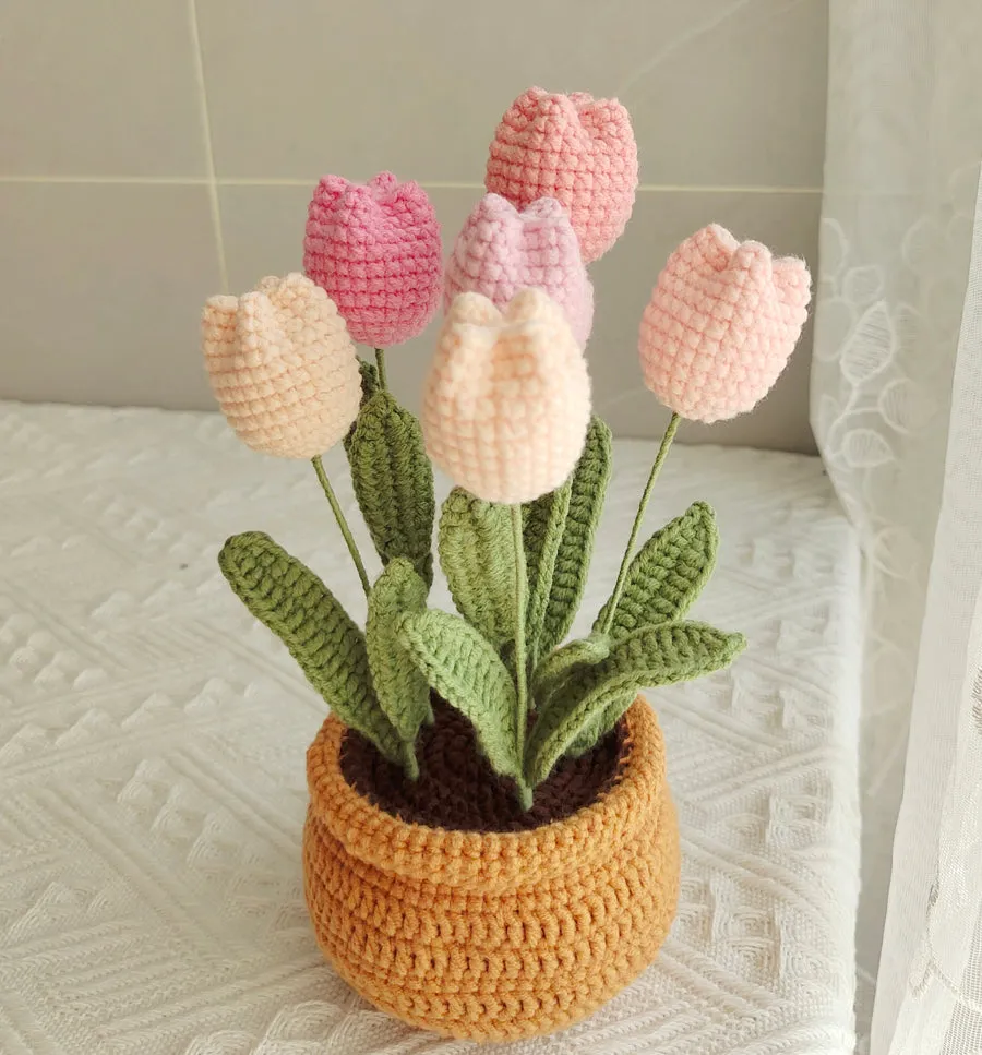 DIY knitted tulip pot decoration MK18502