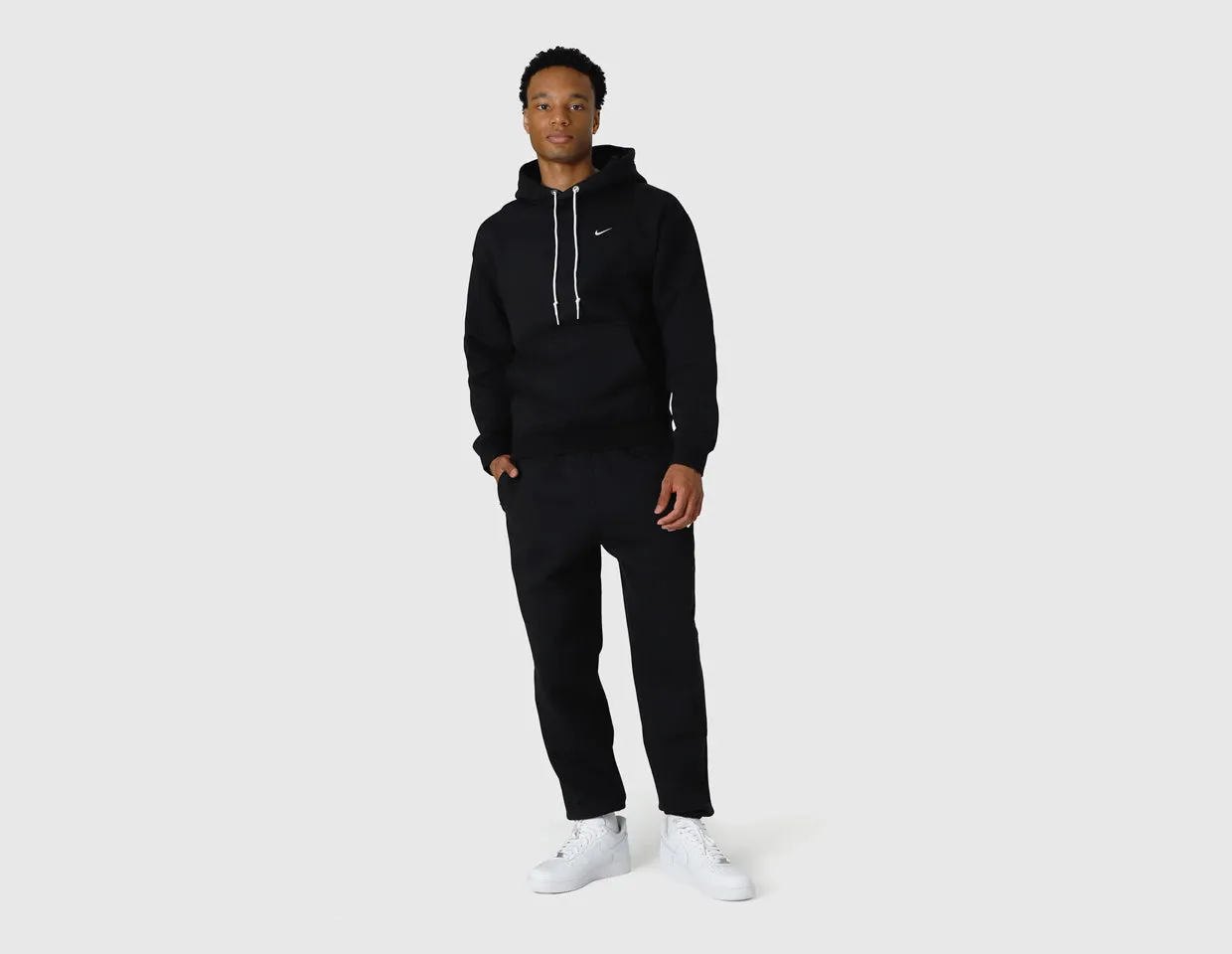 Nike Solo Swoosh Fleece Pants Black / White