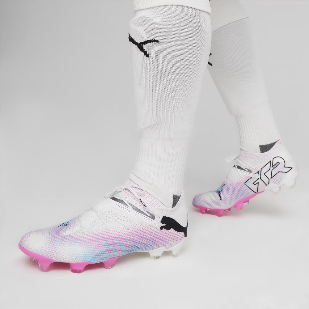 Puma Future 7 Ultimate FG/AG Football Boots (White/Black/Poison Pink)