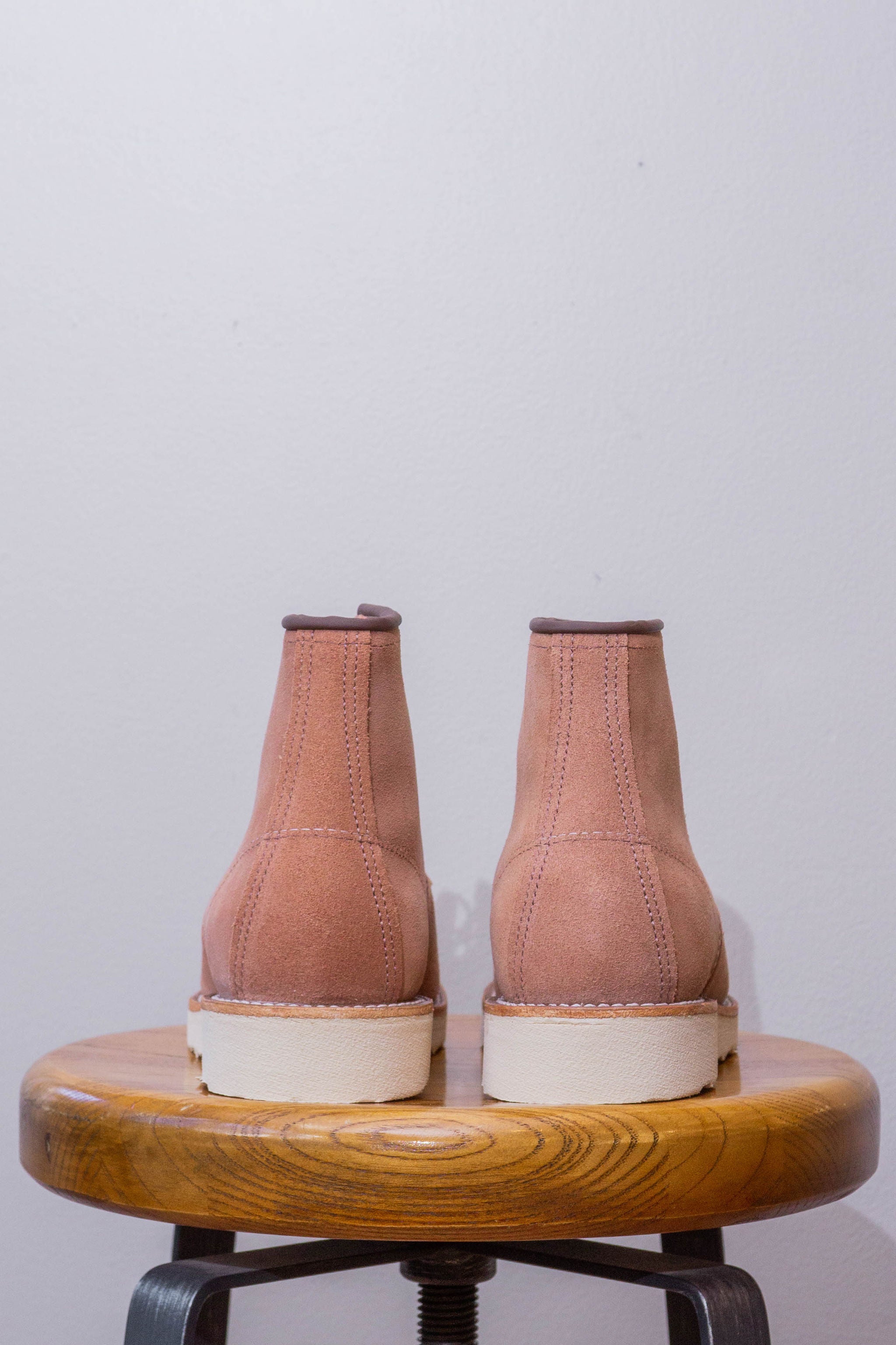 Red Wing Heritage Classic Moc 8208 - Dusty Rose Abilene