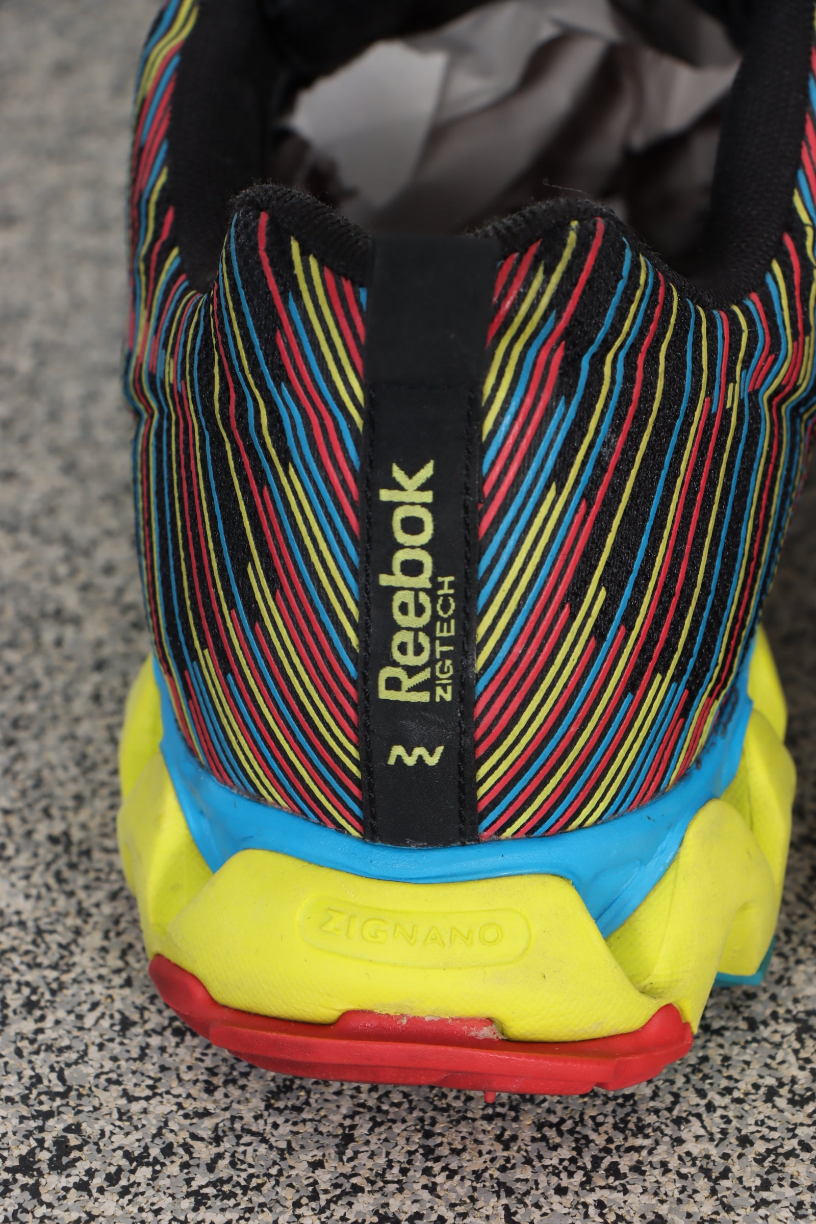 REEBOK 'Zigmaze 2' Multicolour Running Sneakers (12)