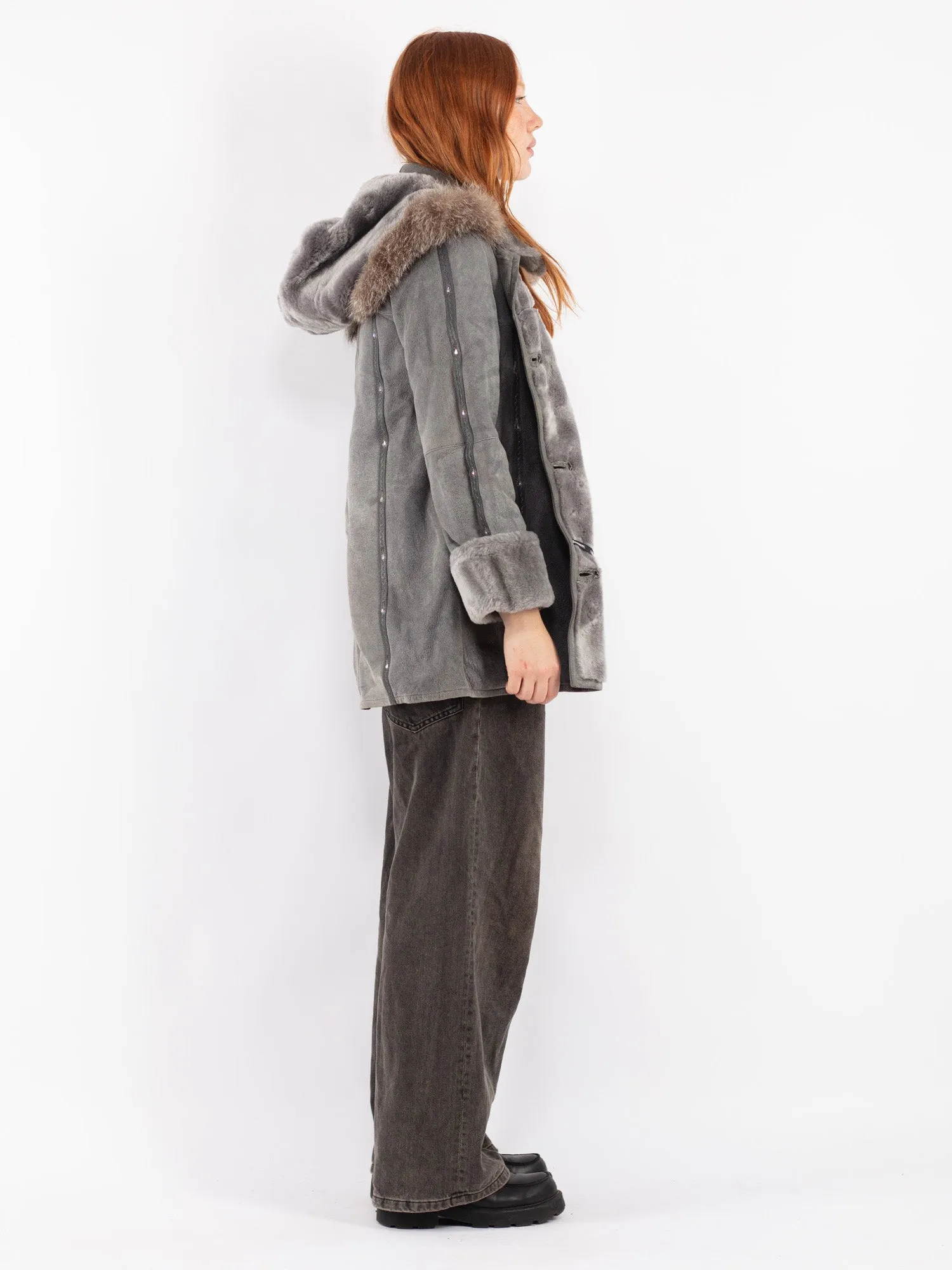 Vintage 90's Women Hooded Sheepskin in Gray